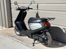 Load image into Gallery viewer, 1998 Yamaha Jog Space Innovation (002480)