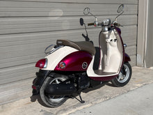 Load image into Gallery viewer, 2004 JDM Yamaha Vino (326529)