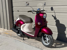 Load image into Gallery viewer, 2004 JDM Yamaha Vino (326529)