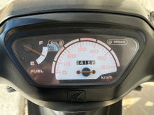 Load image into Gallery viewer, 1988 Honda AF23 G Dash (009842)