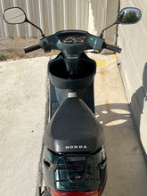 Load image into Gallery viewer, 1996 Honda Dio AF27 Special Edition (380325)
