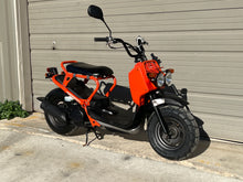 Load image into Gallery viewer, 2001 Honda Zoomer NPS50 (002075)