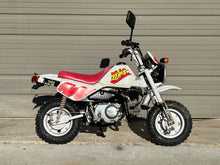 Load image into Gallery viewer, 1991 Honda Monkey Baja (900733)