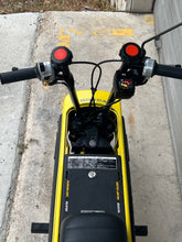 Load image into Gallery viewer, 1982 Honda Motocompo (040152)