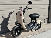 Load image into Gallery viewer, Suzuki Choinori