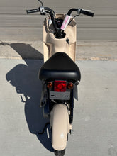 Load image into Gallery viewer, Suzuki Choinori