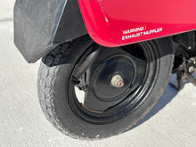Load image into Gallery viewer, Honda Motocompo