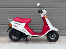 Load image into Gallery viewer, Yamaha Champ