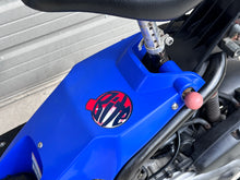 Load image into Gallery viewer, Honda Bite