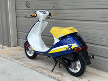 Load image into Gallery viewer, Honda DJ1-R