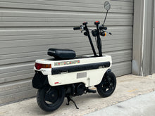 Load image into Gallery viewer, 1982 Honda Motocompo (042678)
