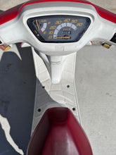 Load image into Gallery viewer, Honda Dio
