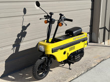 Load image into Gallery viewer, Honda Motocompo
