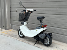 Load image into Gallery viewer, 1990 Honda Zook (021617)
